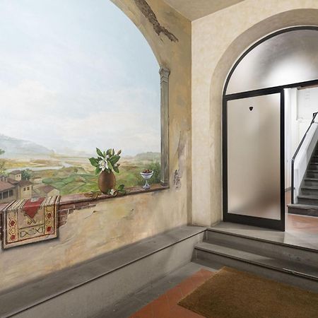 Signoria Apartment With Patio Florence Buitenkant foto