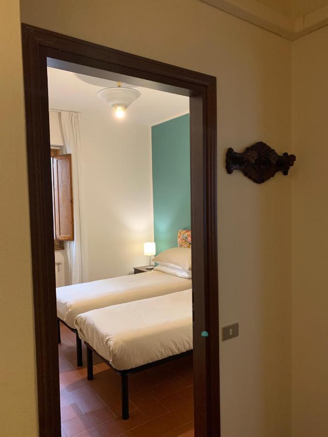 Signoria Apartment With Patio Florence Buitenkant foto