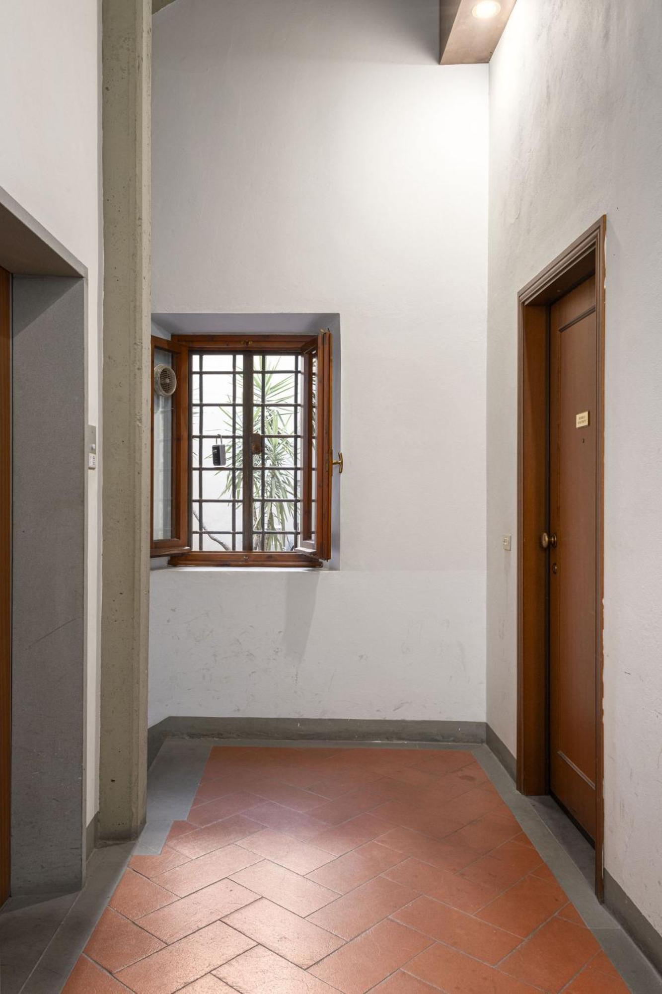 Signoria Apartment With Patio Florence Buitenkant foto